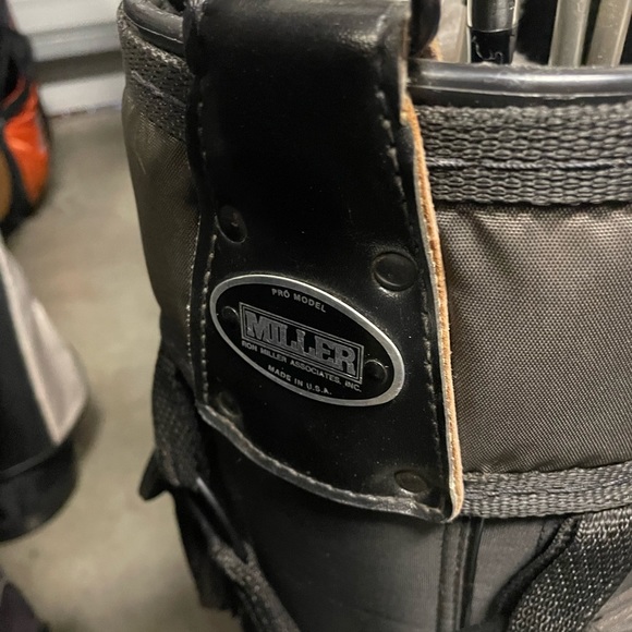 Golf cart bag by Miller Golf 
With 6 Club dividers - Picture 7 of 11